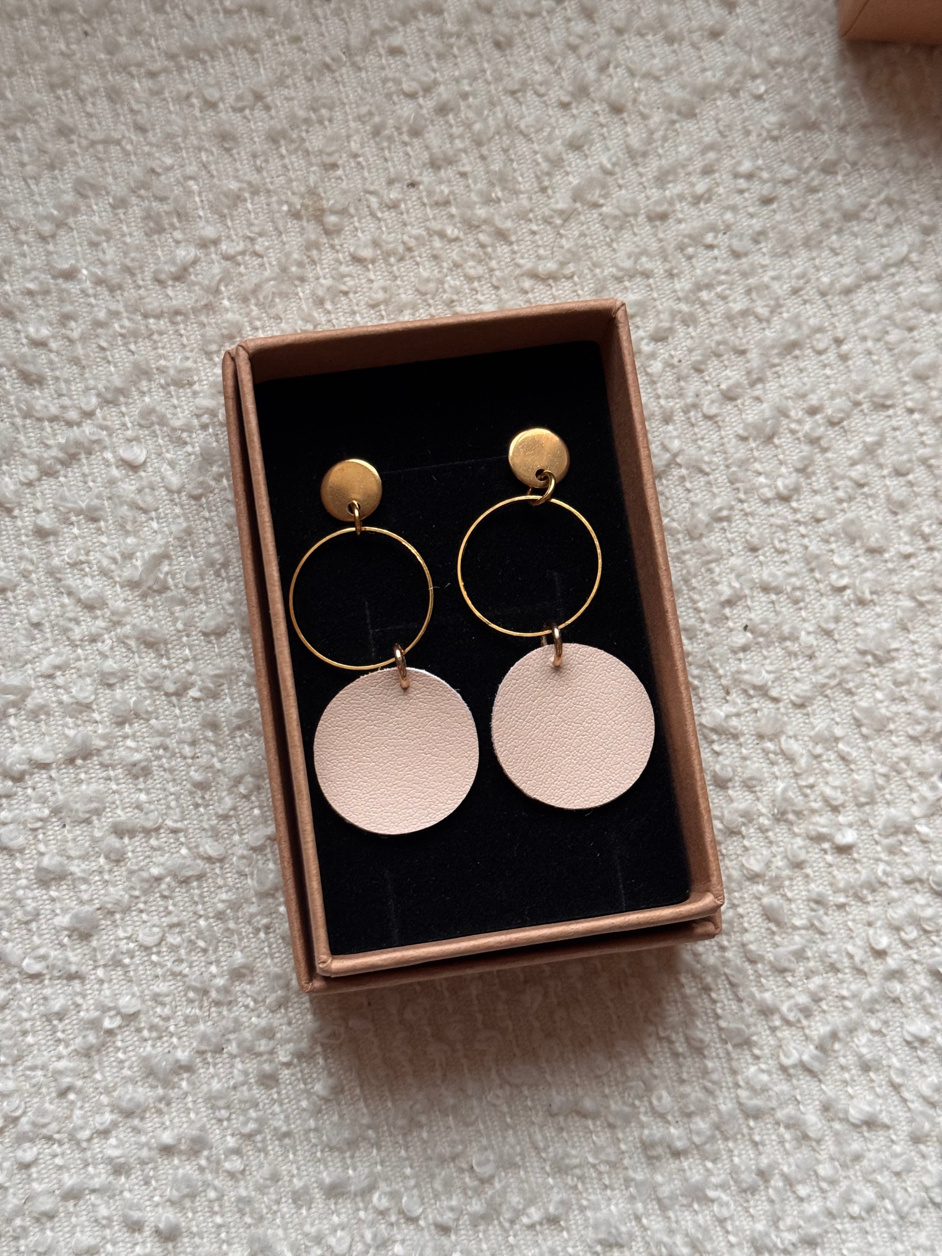 BOUCLES D'OREILLES raisin