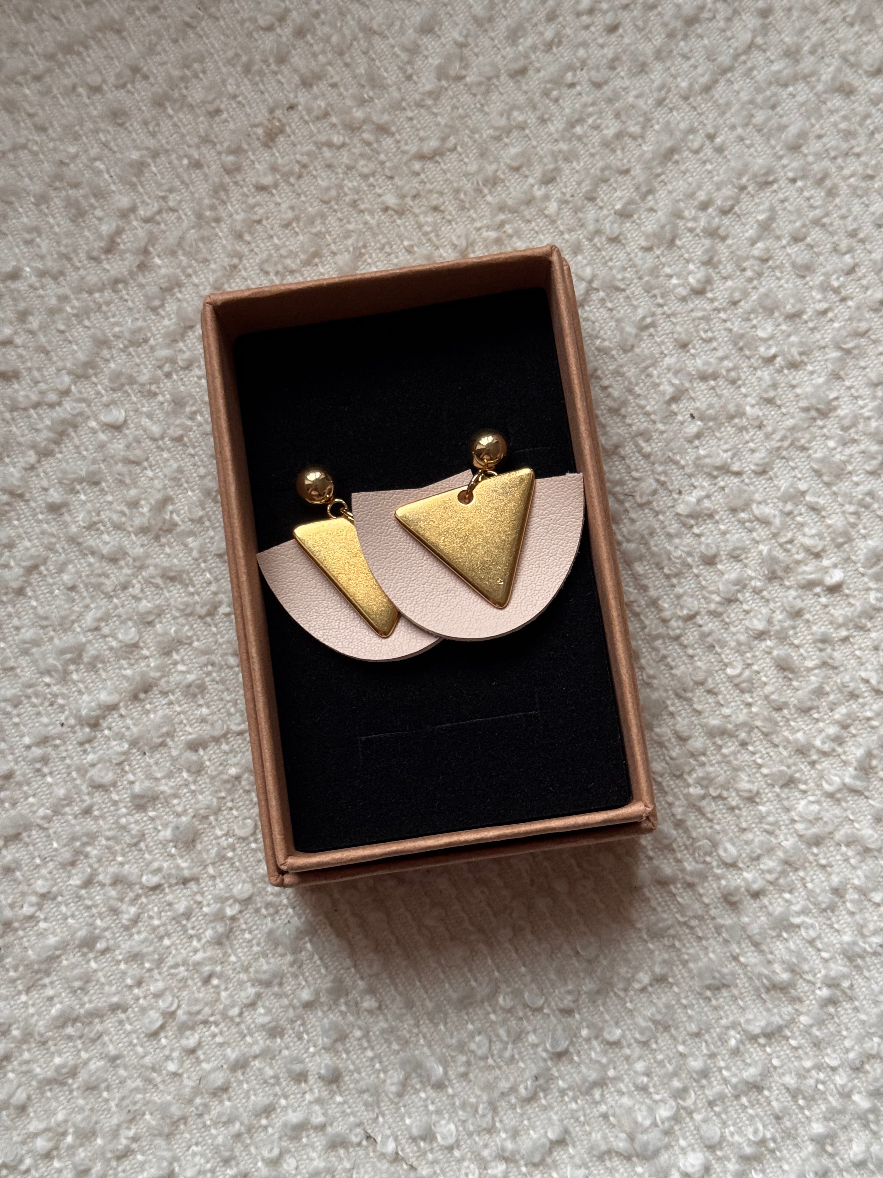 BOUCLES D'OREILLES raisin