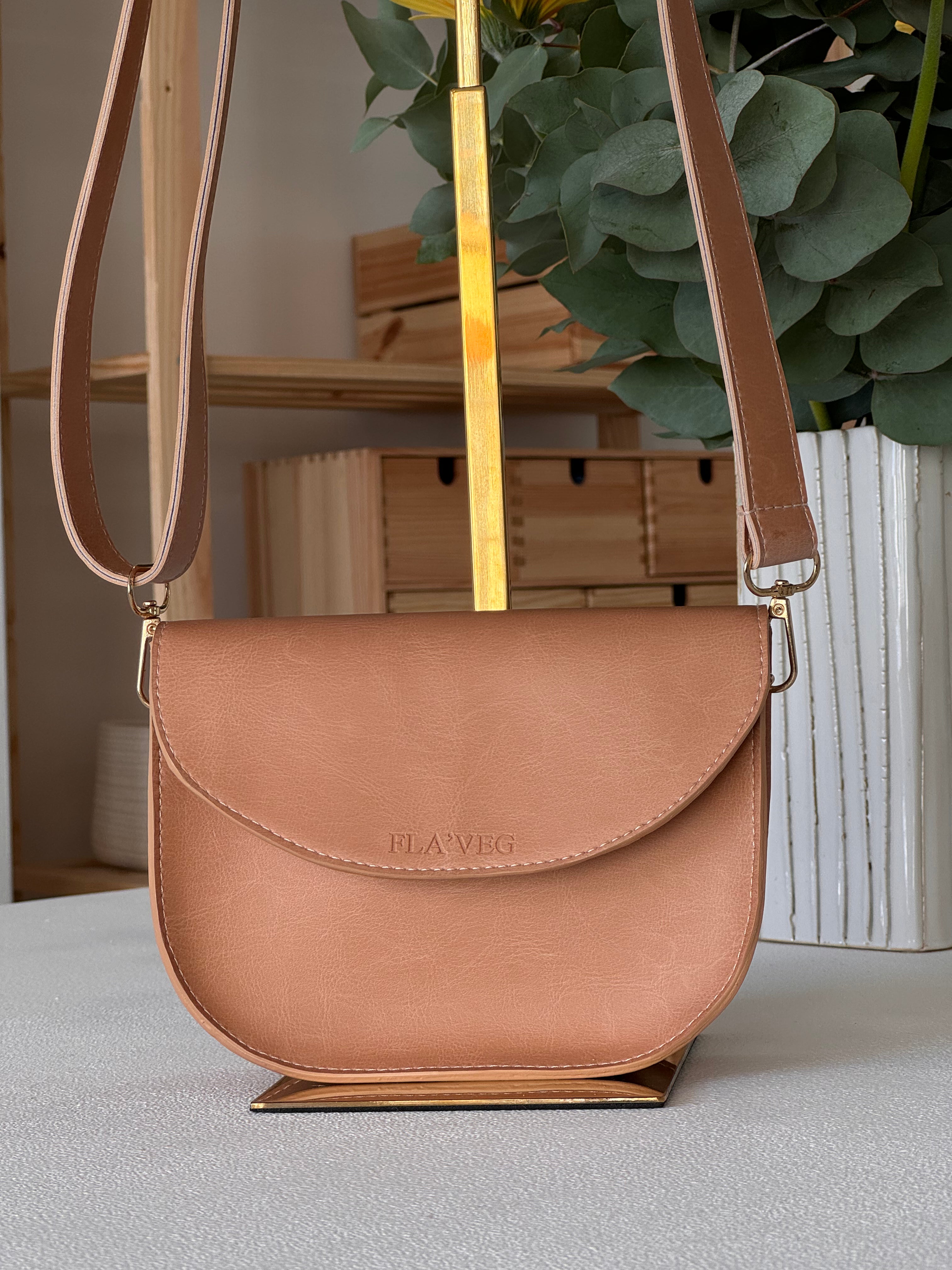 SAC AGATHE NUDE